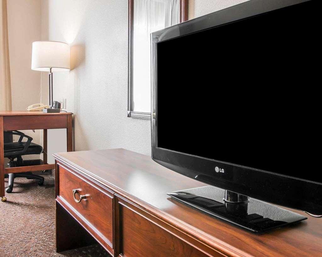 Comfort Suites Grandville - Grand Rapids Sw Стая снимка