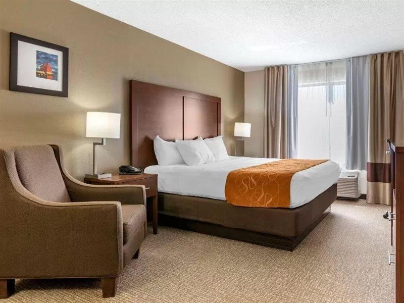 Comfort Suites Grandville - Grand Rapids Sw Екстериор снимка