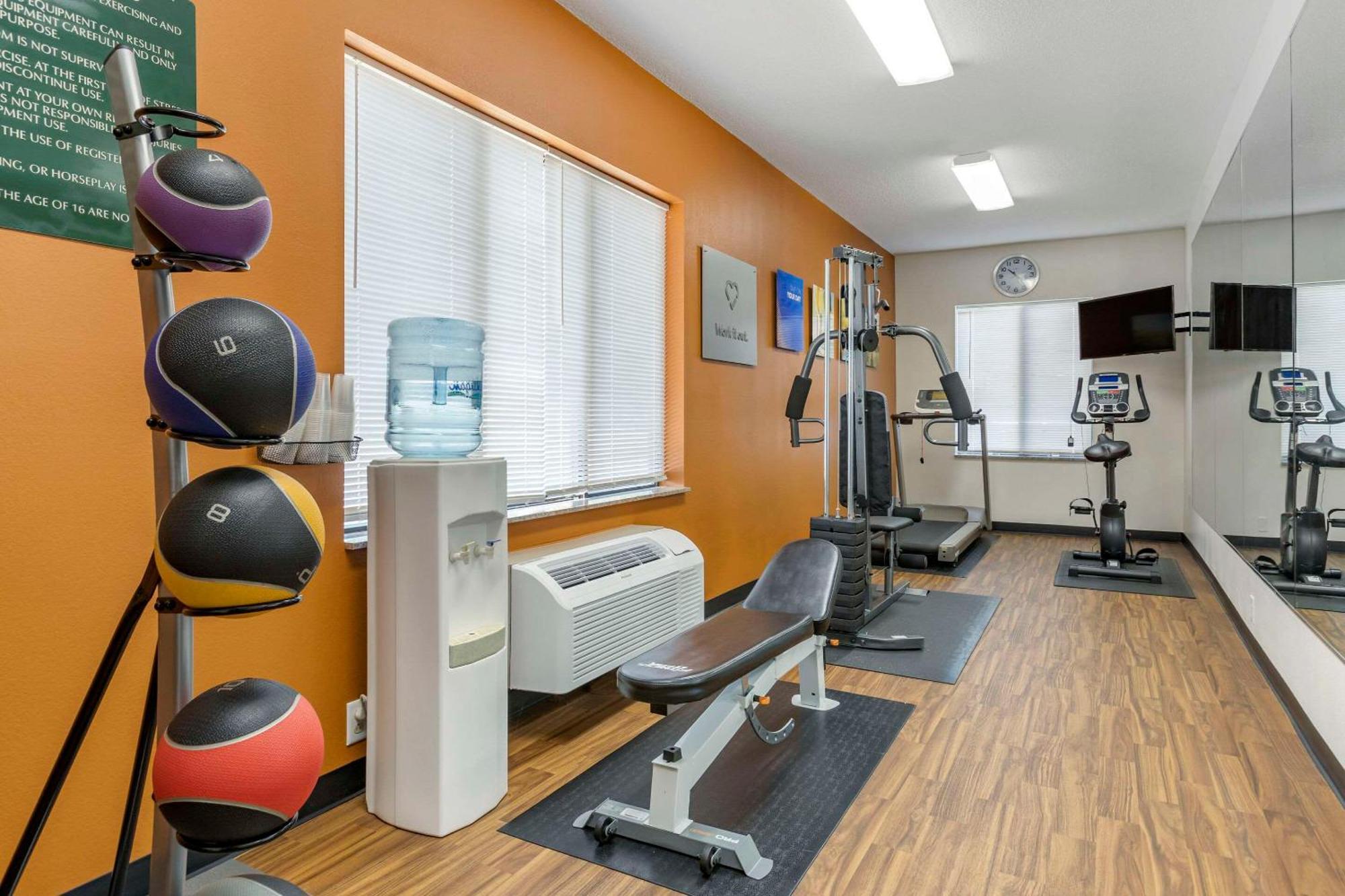 Comfort Suites Grandville - Grand Rapids Sw Екстериор снимка