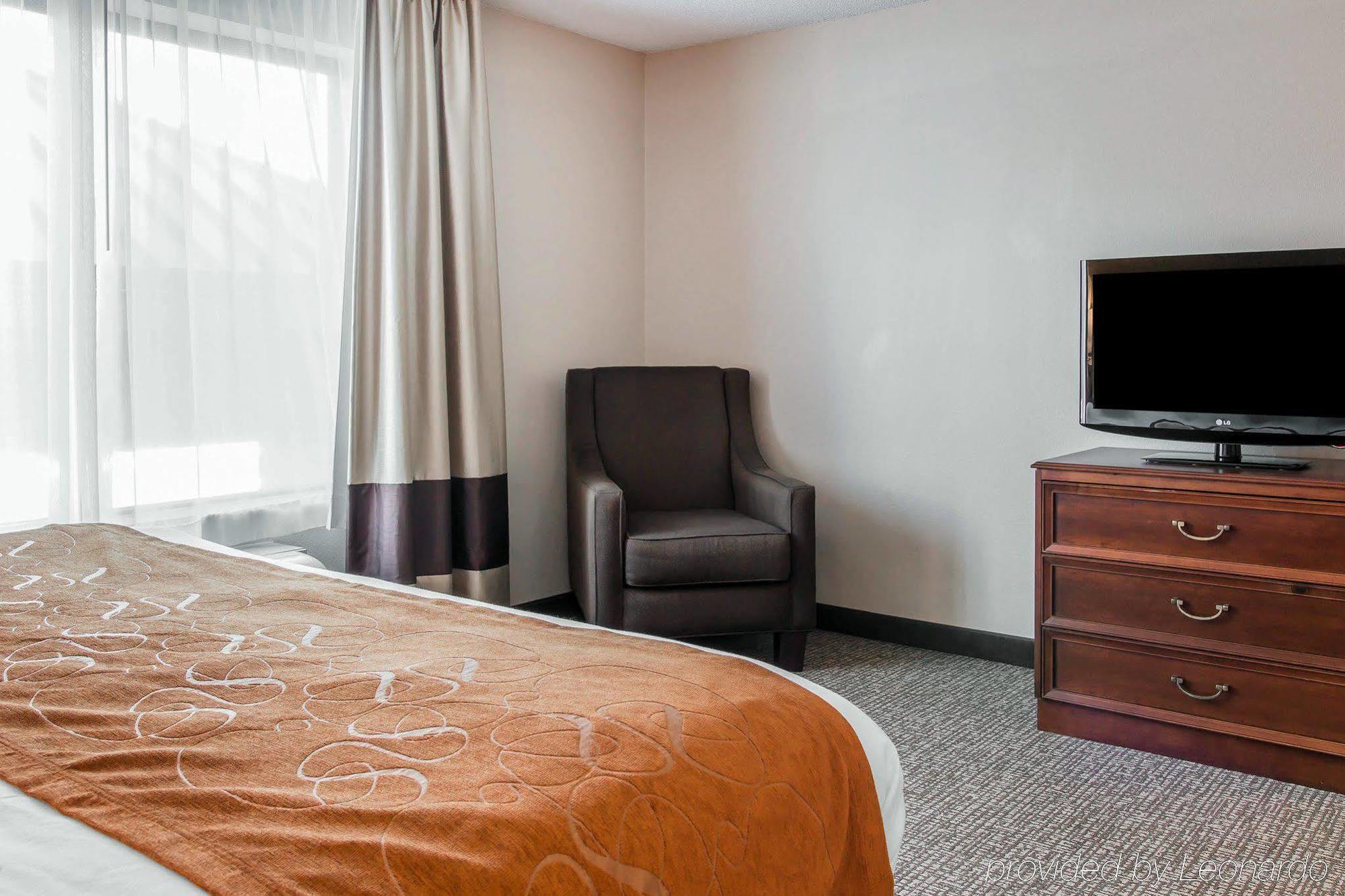 Comfort Suites Grandville - Grand Rapids Sw Екстериор снимка