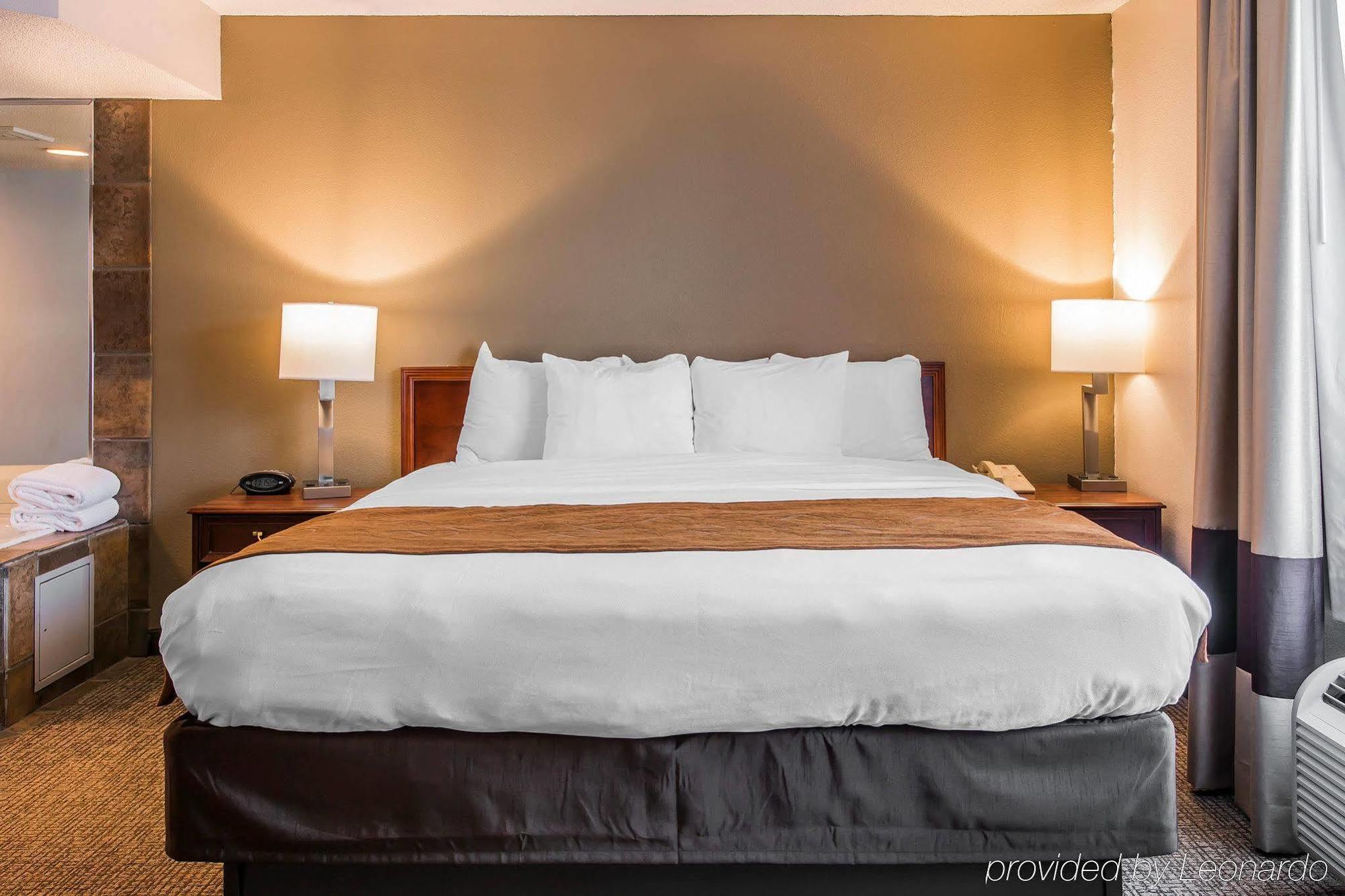 Comfort Suites Grandville - Grand Rapids Sw Екстериор снимка